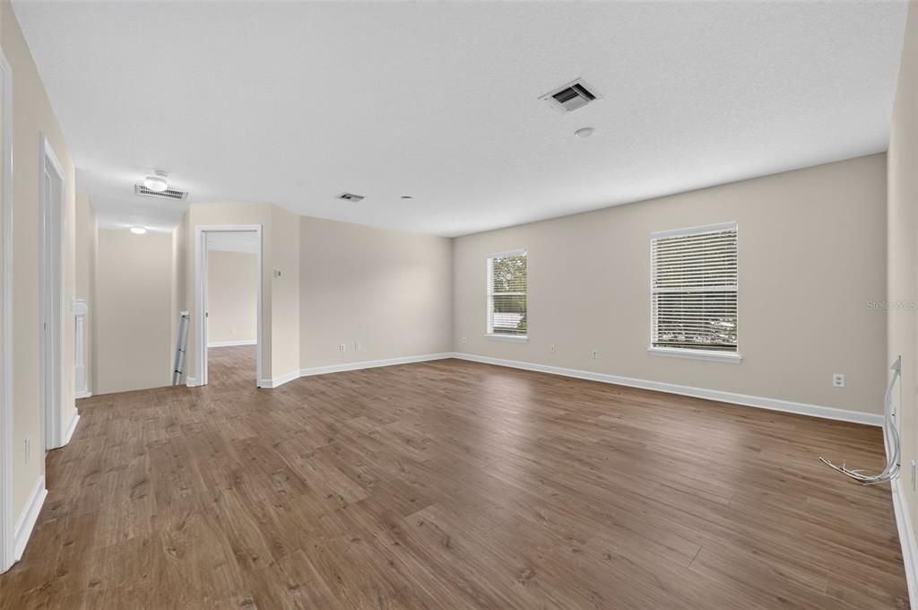 For Sale: $675,000 (5 beds, 3 baths, 3579 Square Feet)