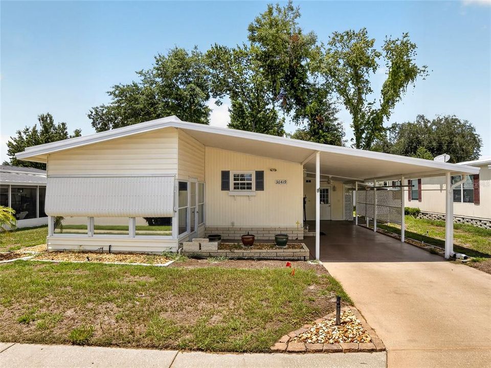En Venta: $149,900 (2 camas, 2 baños, 1008 Pies cuadrados)