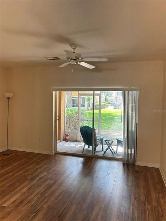 В аренду: $1,500 (2 спален, 2 ванн, 1076 Квадратных фут)