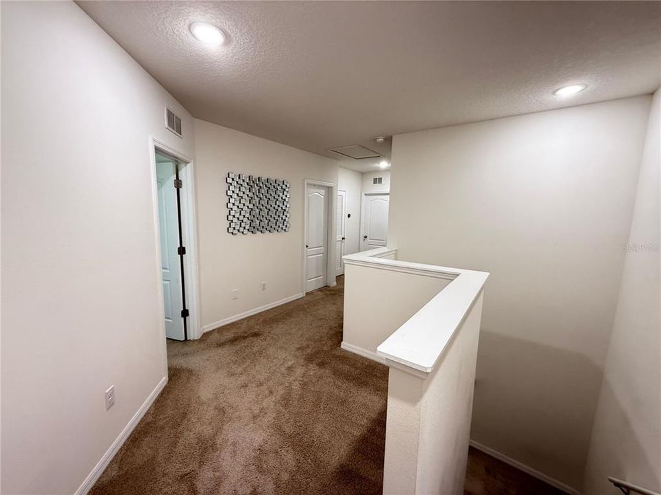 В аренду: $2,150 (3 спален, 2 ванн, 1674 Квадратных фут)