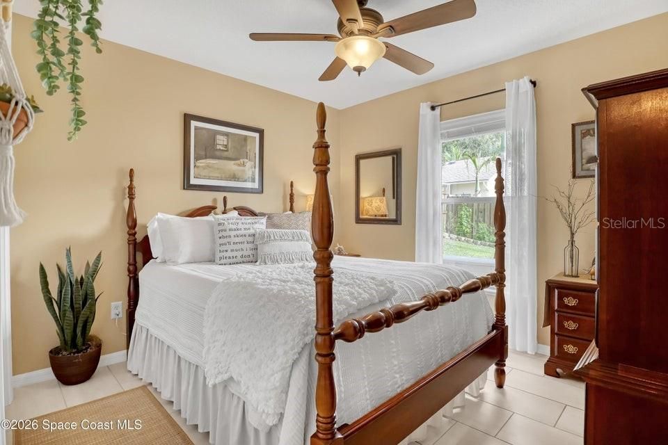 For Sale: $374,900 (3 beds, 2 baths, 1644 Square Feet)