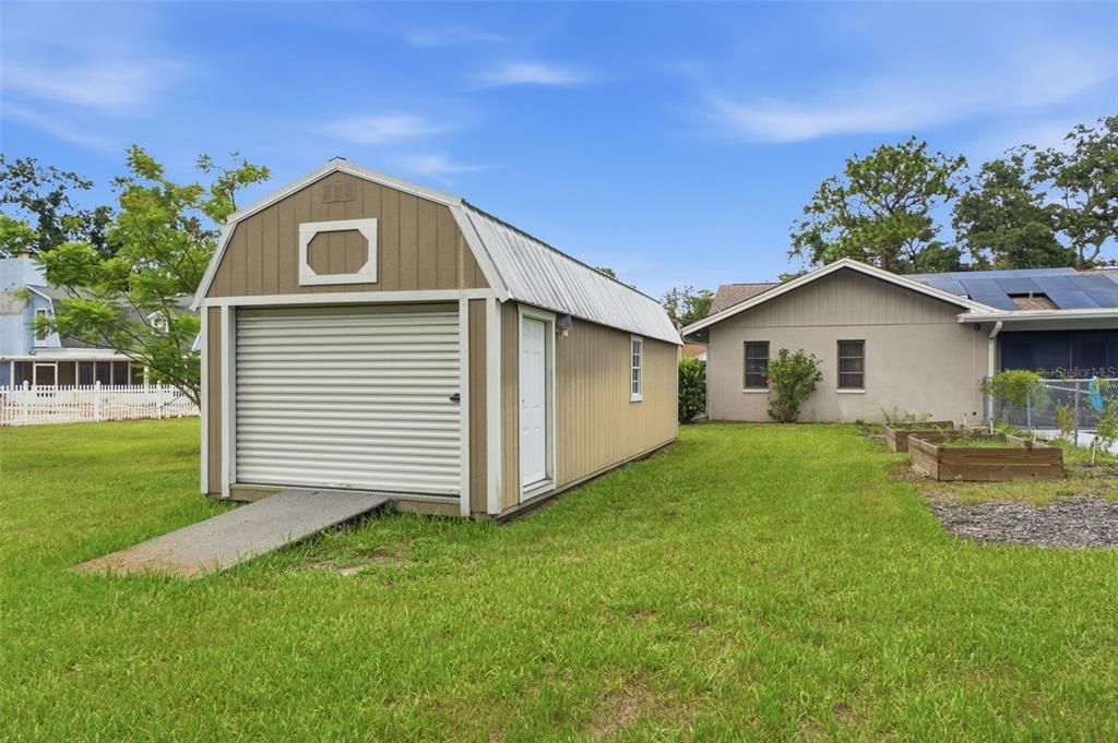 En Venta: $699,000 (5 camas, 3 baños, 3129 Pies cuadrados)