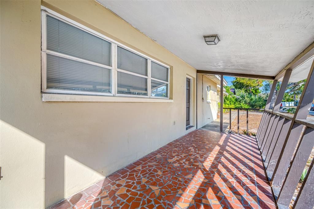 For Rent: $2,395 (3 beds, 2 baths, 1443 Square Feet)