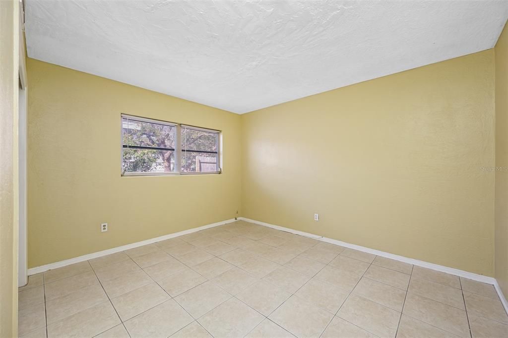 For Rent: $2,395 (3 beds, 2 baths, 1443 Square Feet)