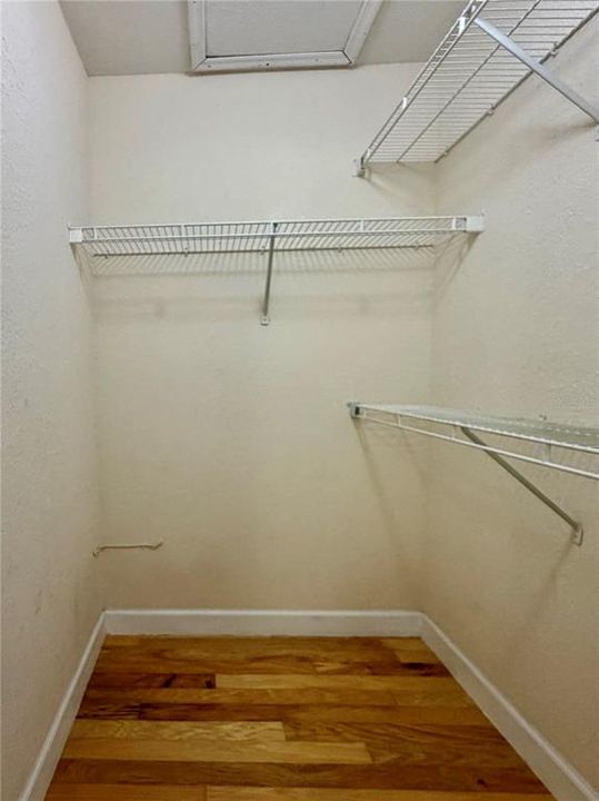 For Sale: $229,000 (2 beds, 2 baths, 1288 Square Feet)