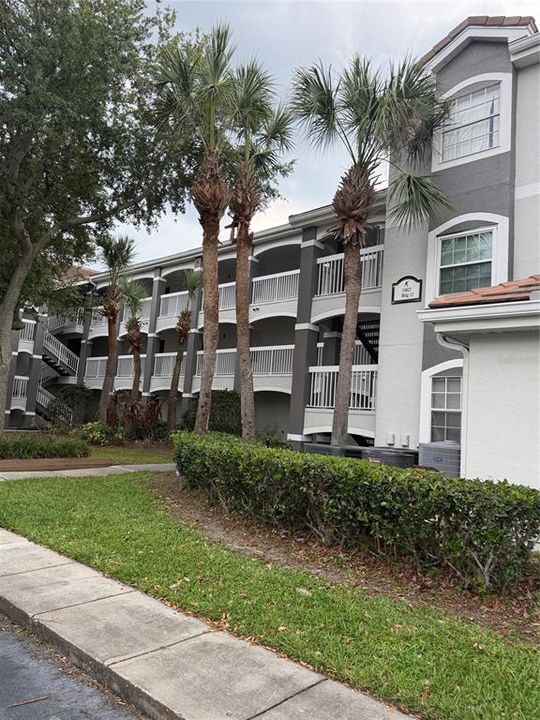 For Sale: $229,000 (2 beds, 2 baths, 1288 Square Feet)