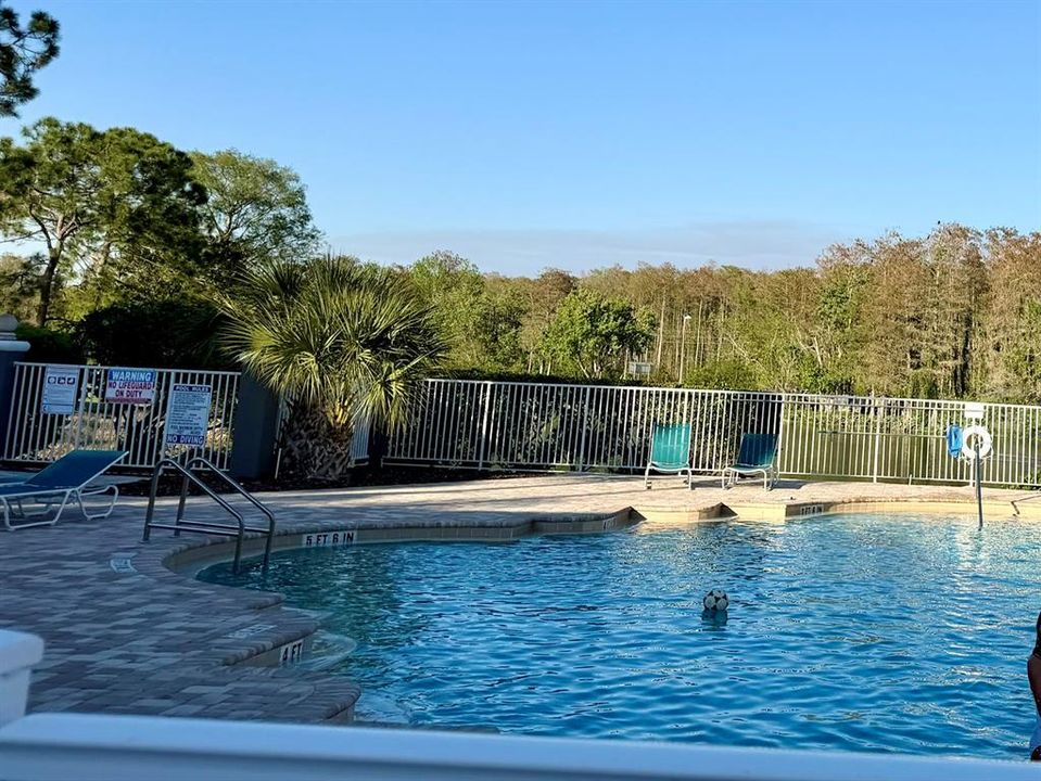 For Sale: $229,000 (2 beds, 2 baths, 1288 Square Feet)