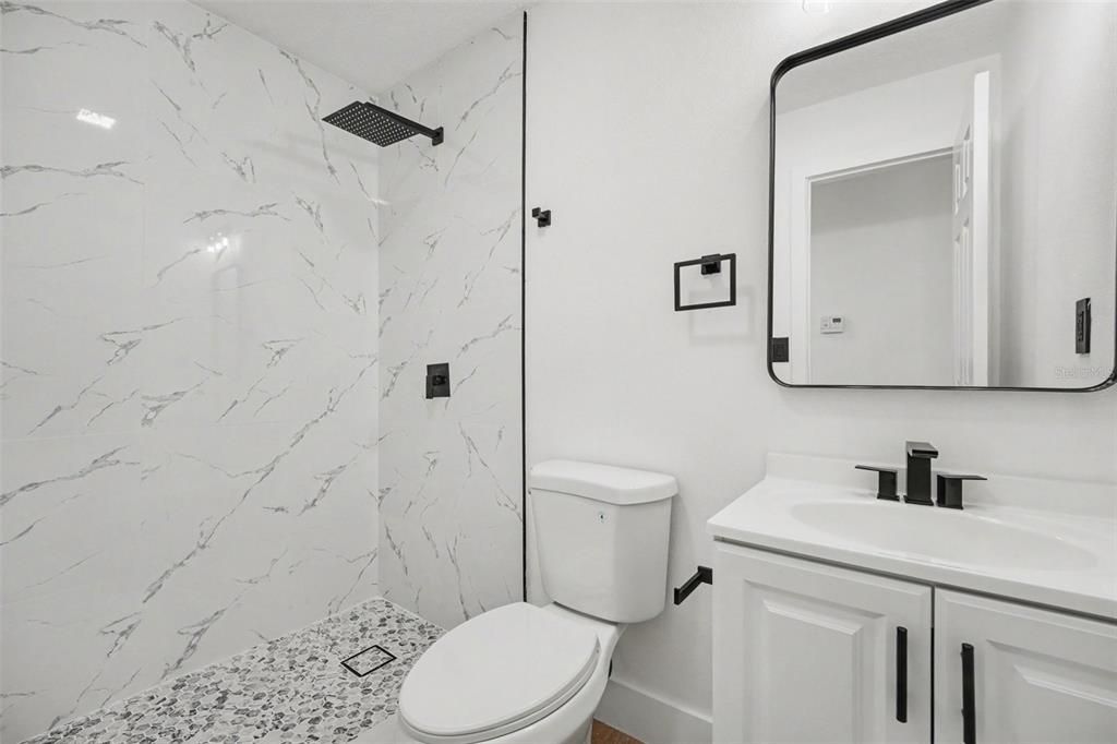For Sale: $439,900 (4 beds, 3 baths, 1672 Square Feet)