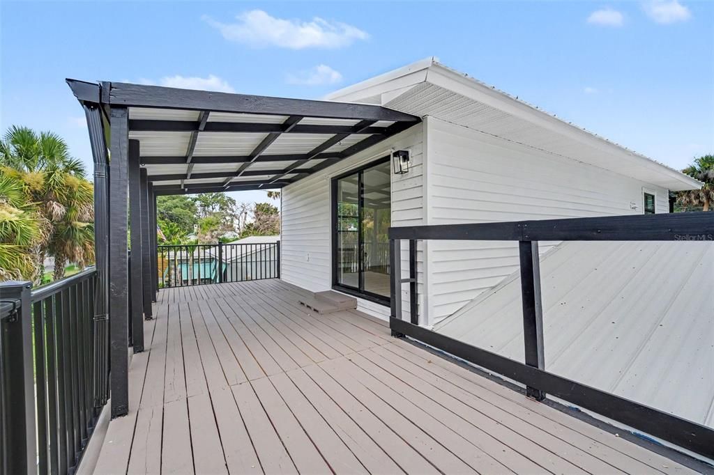 For Sale: $439,900 (4 beds, 3 baths, 1672 Square Feet)