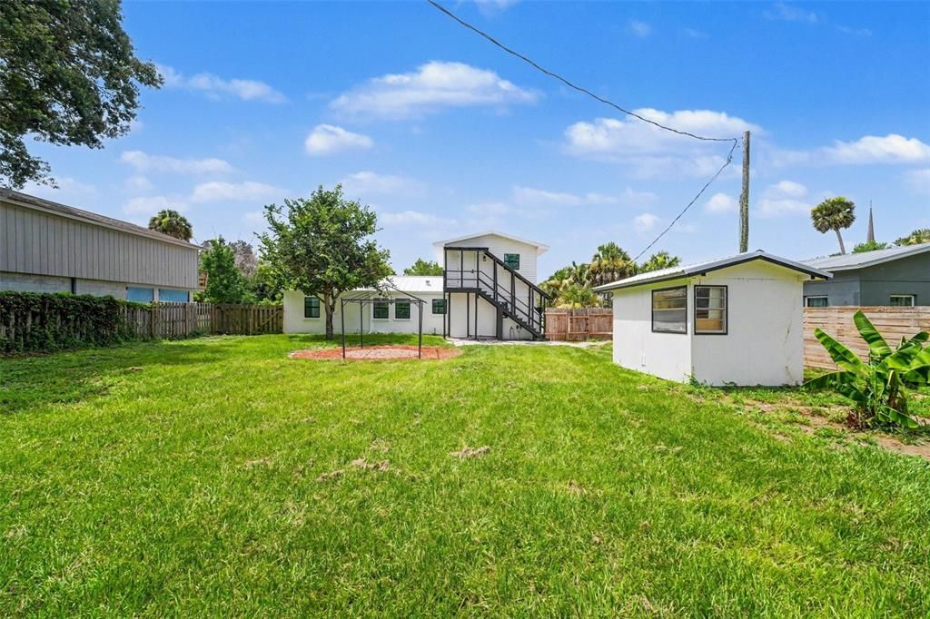 For Sale: $439,900 (4 beds, 3 baths, 1672 Square Feet)