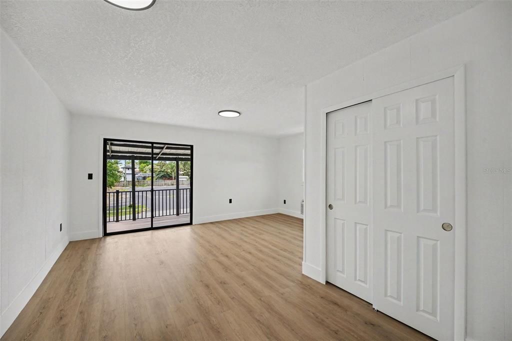 For Sale: $439,900 (4 beds, 3 baths, 1672 Square Feet)