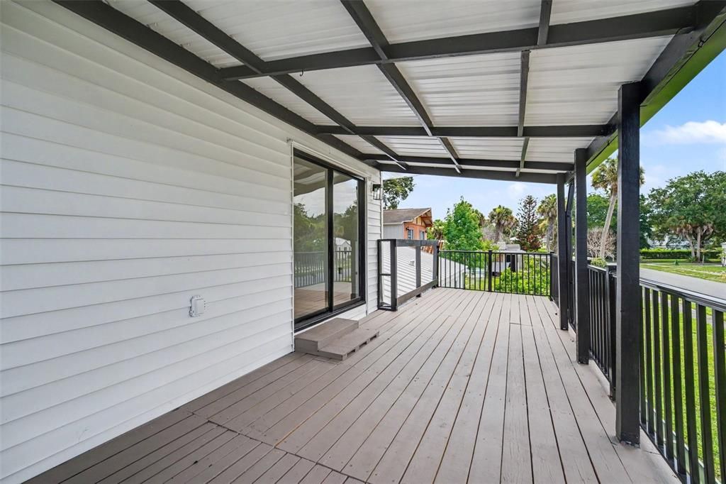 For Sale: $439,900 (4 beds, 3 baths, 1672 Square Feet)