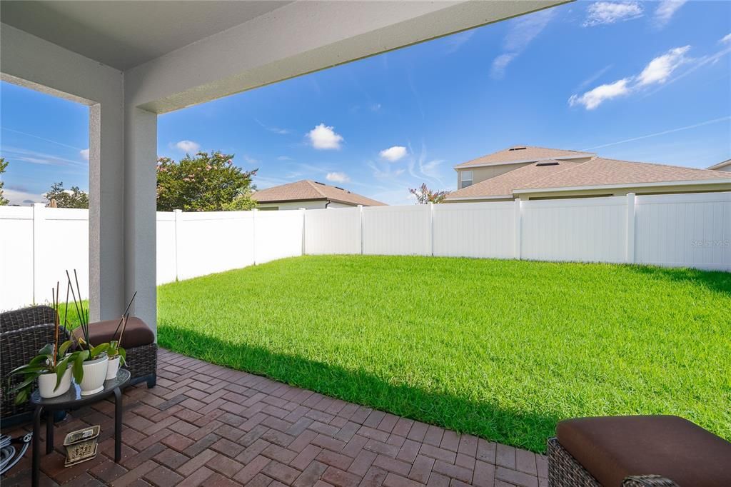 En Venta: $439,000 (3 camas, 2 baños, 1969 Pies cuadrados)