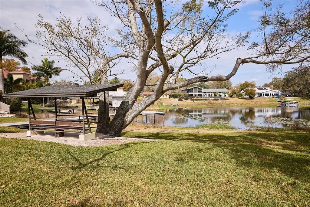 For Rent: $2,800 (2 beds, 1 baths, 1540 Square Feet)