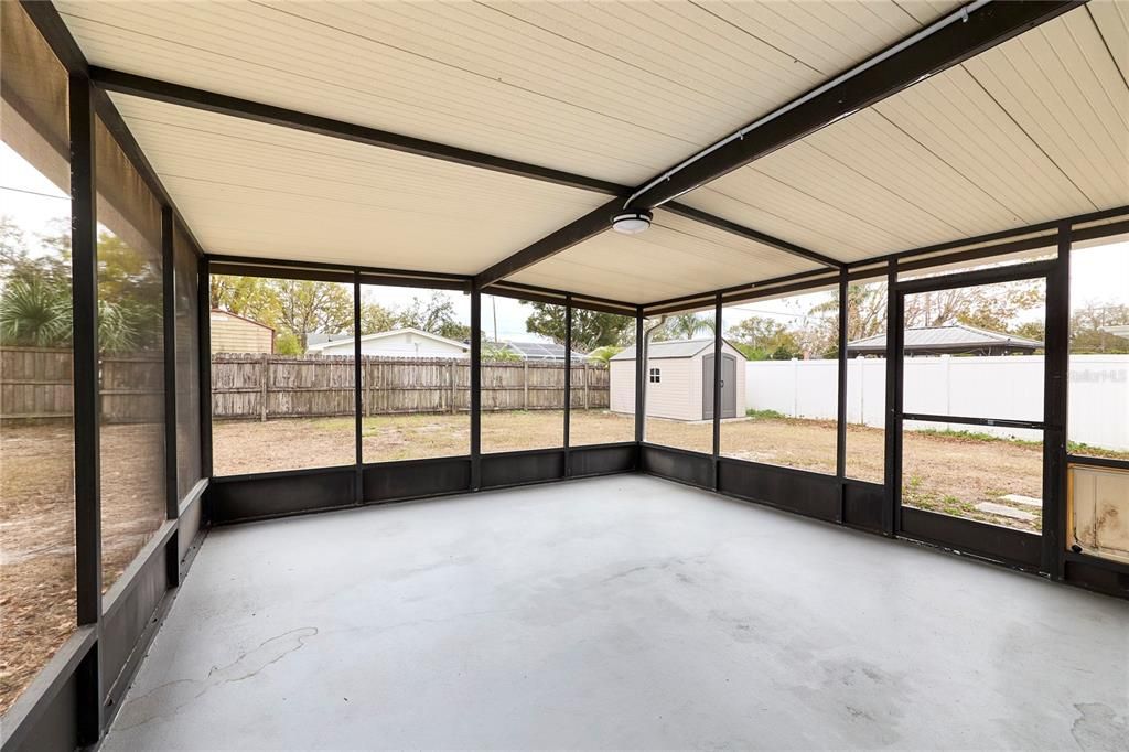 For Rent: $2,800 (2 beds, 1 baths, 1540 Square Feet)