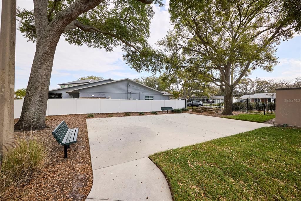 For Rent: $2,800 (2 beds, 1 baths, 1540 Square Feet)