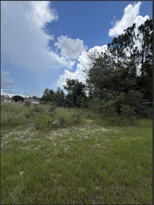 待售: $42,500 (0.23 acres)