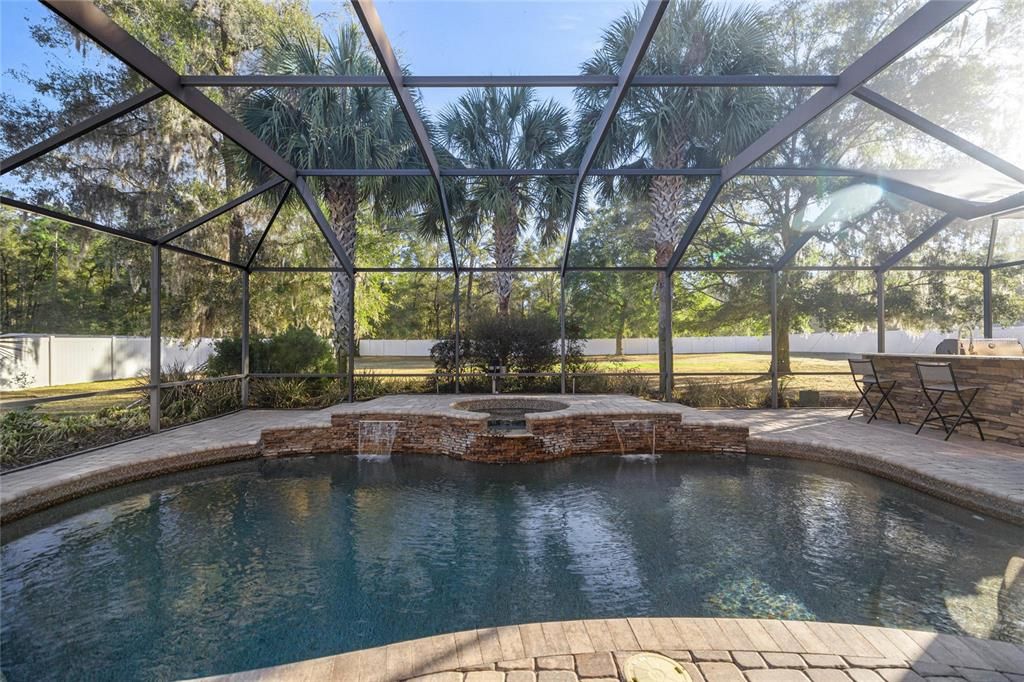 Active With Contract: $560,000 (3 beds, 2 baths, 2631 Square Feet)