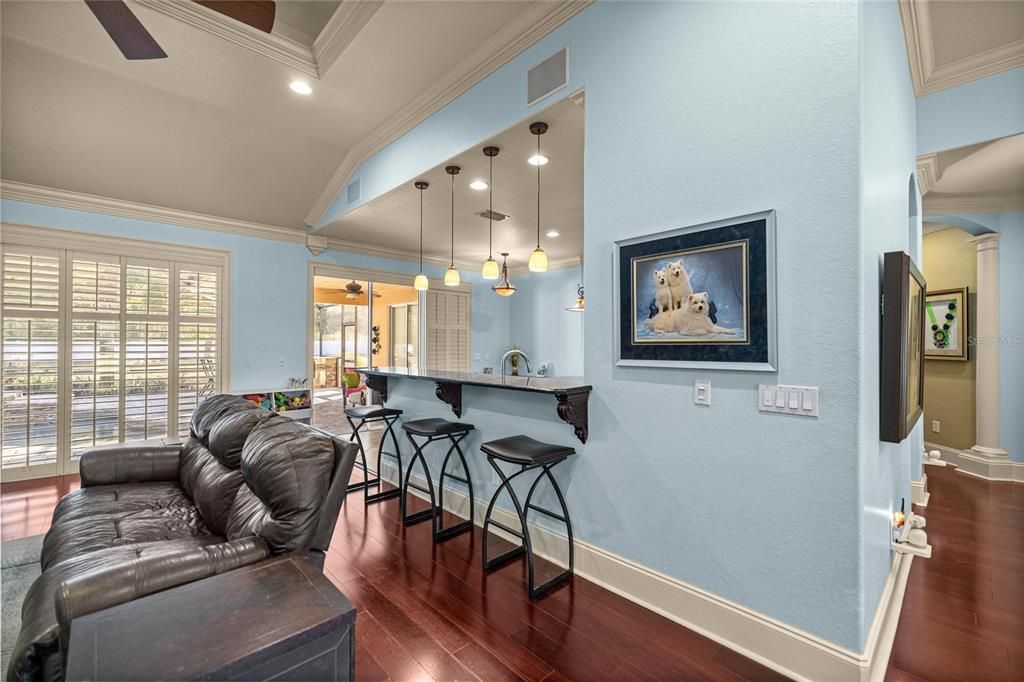 Active With Contract: $560,000 (3 beds, 2 baths, 2631 Square Feet)
