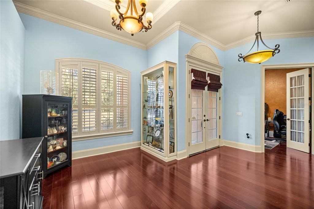Active With Contract: $560,000 (3 beds, 2 baths, 2631 Square Feet)