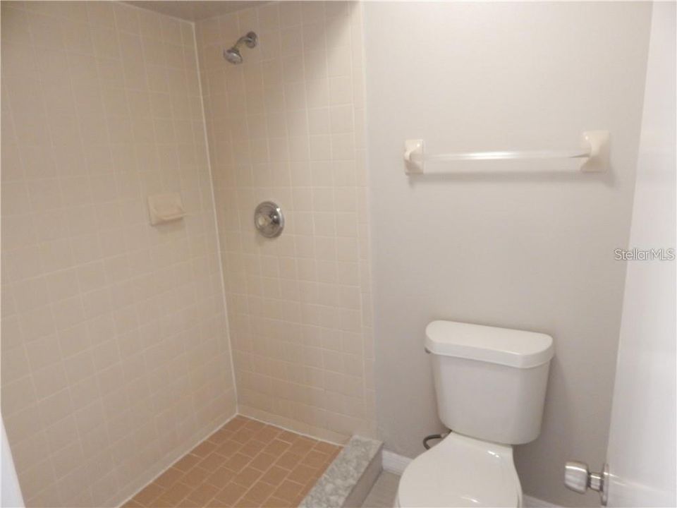 В аренду: $1,499 (2 спален, 2 ванн, 1050 Квадратных фут)