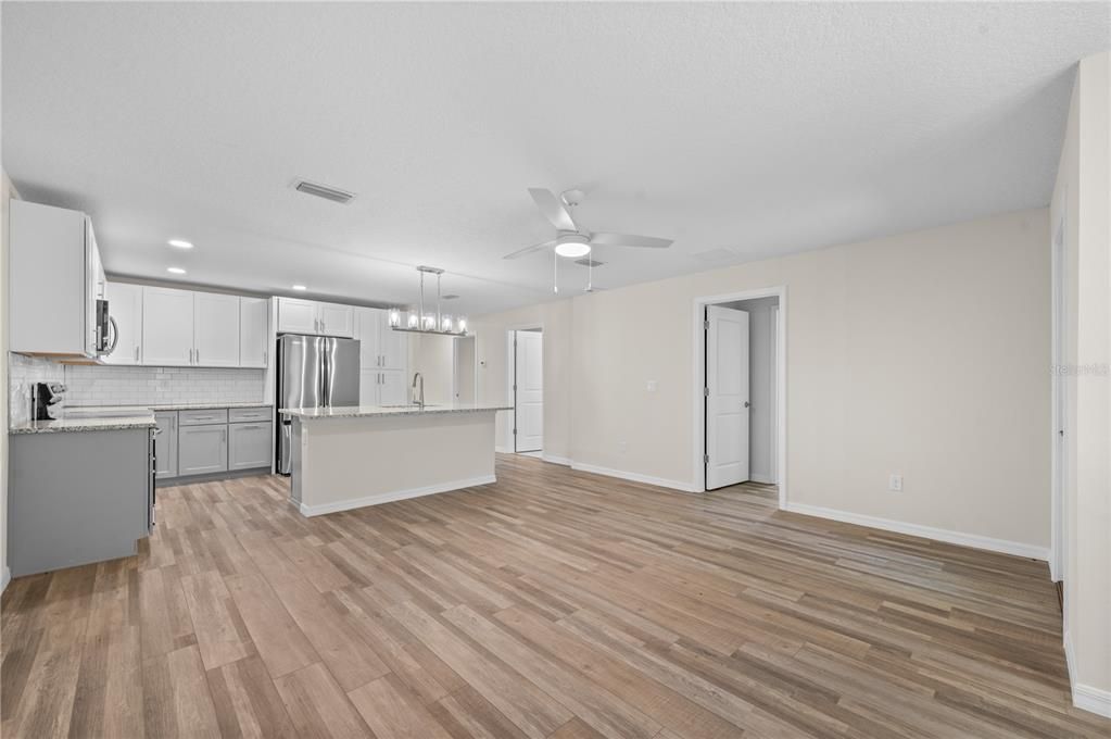 En Renta: $1,699 (3 camas, 2 baños, 1367 Pies cuadrados)