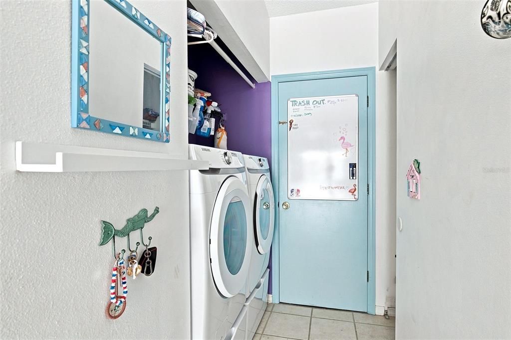 En Venta: $411,500 (3 camas, 2 baños, 1546 Pies cuadrados)