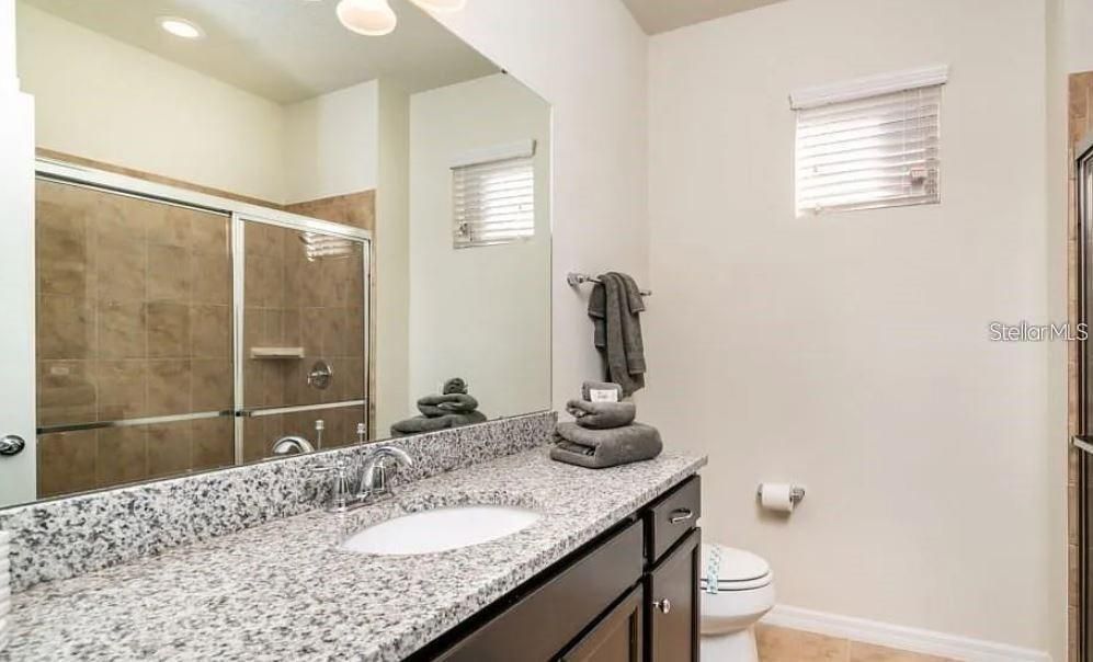 En Venta: $678,000 (9 camas, 6 baños, 4391 Pies cuadrados)