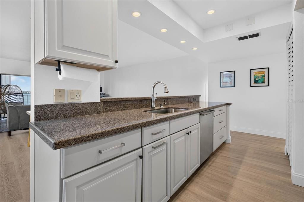 En Venta: $599,900 (2 camas, 2 baños, 1340 Pies cuadrados)