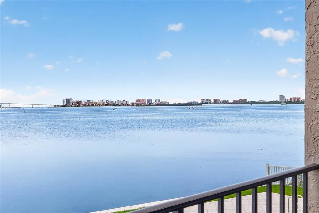 En Venta: $599,900 (2 camas, 2 baños, 1340 Pies cuadrados)