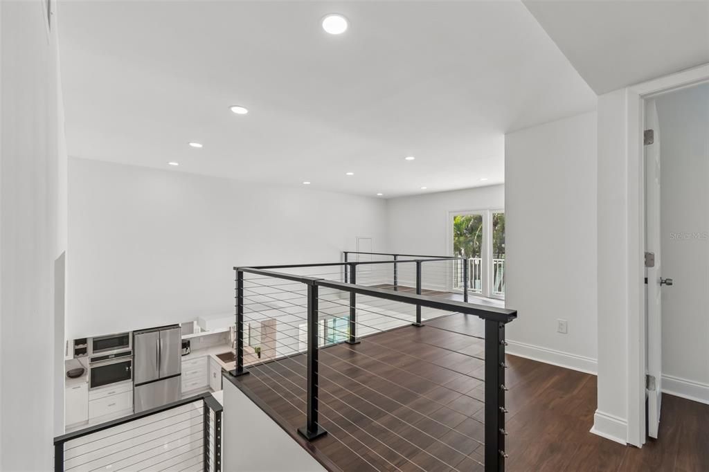 На продажу: $1,495,000 (4 спален, 3 ванн, 2450 Квадратных фут)