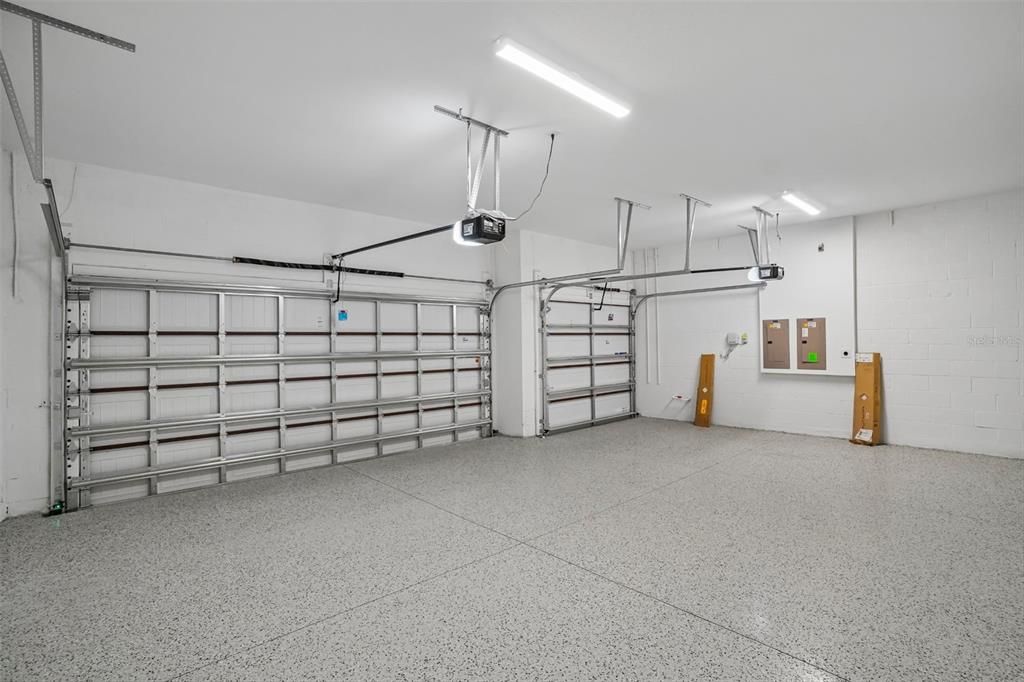 En Venta: $901,990 (5 camas, 5 baños, 4272 Pies cuadrados)