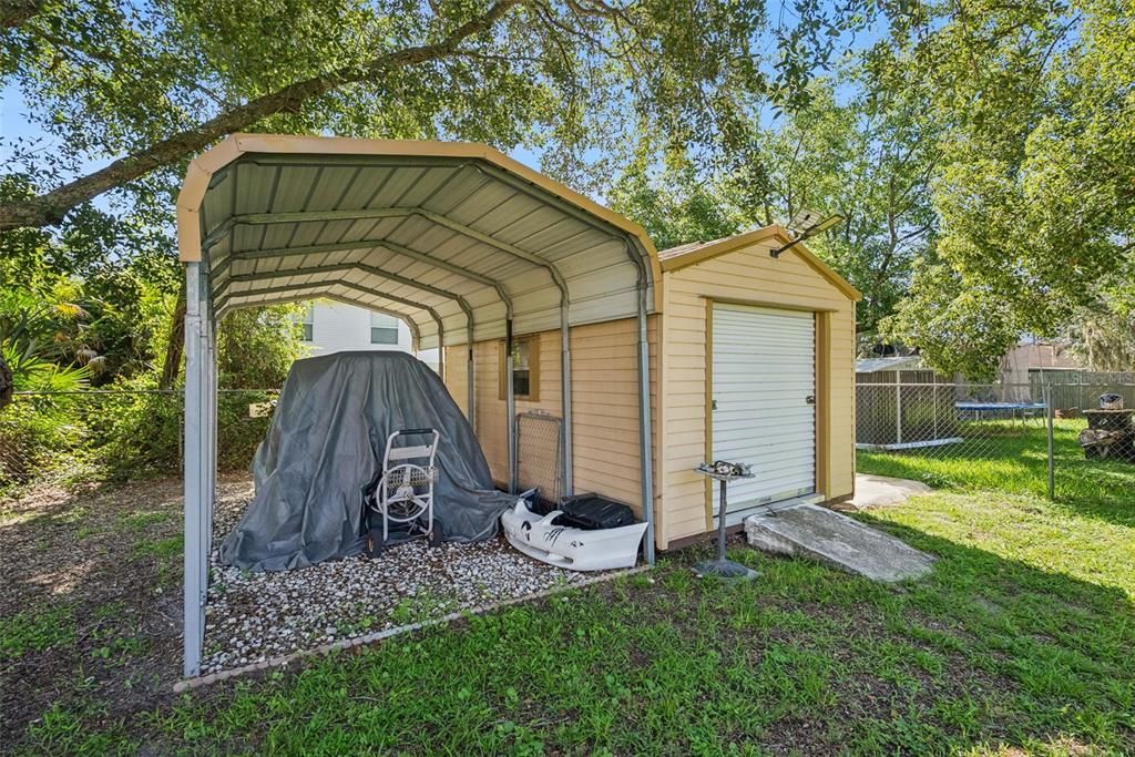 For Sale: $400,000 (4 beds, 2 baths, 2236 Square Feet)