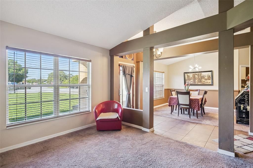 For Sale: $400,000 (4 beds, 2 baths, 2236 Square Feet)
