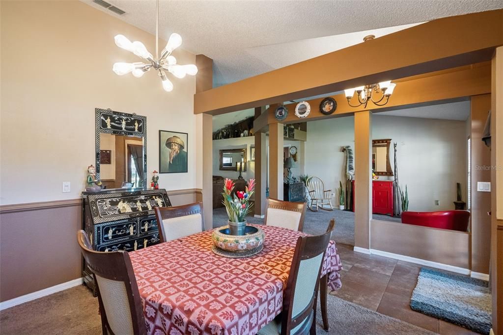 For Sale: $400,000 (4 beds, 2 baths, 2236 Square Feet)