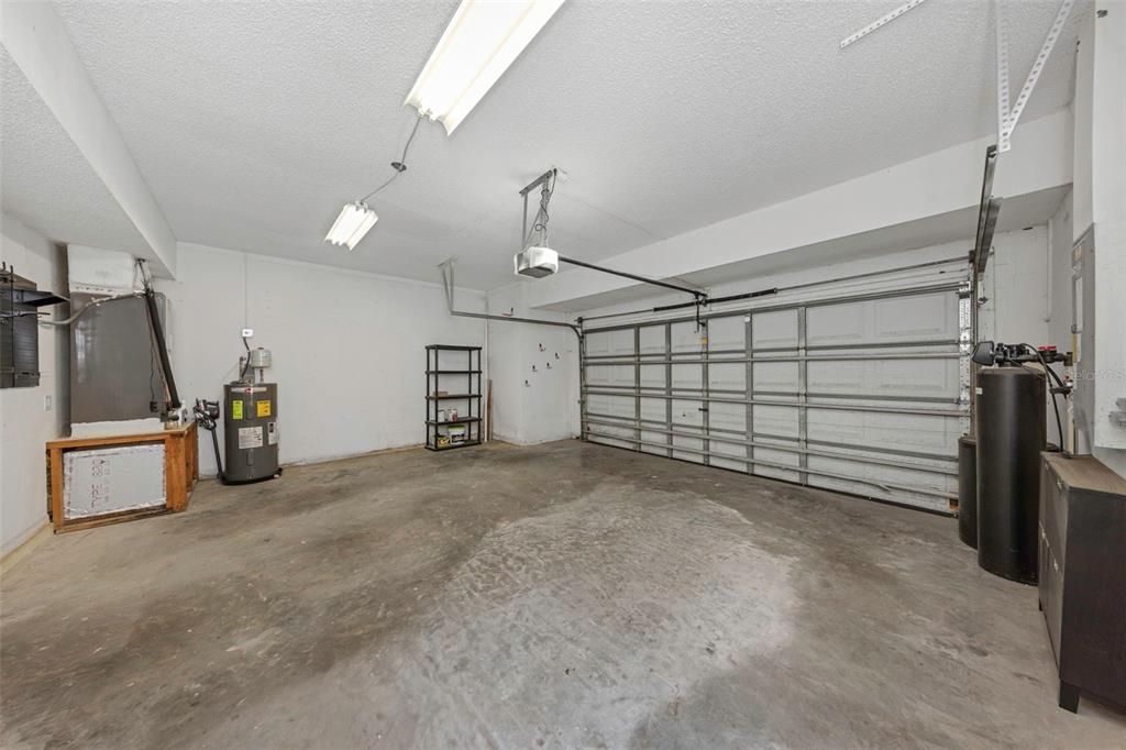 На продажу: $599,000 (4 спален, 2 ванн, 2166 Квадратных фут)