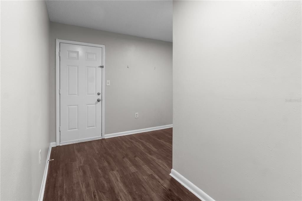 For Sale: $410,000 (4 beds, 2 baths, 1930 Square Feet)