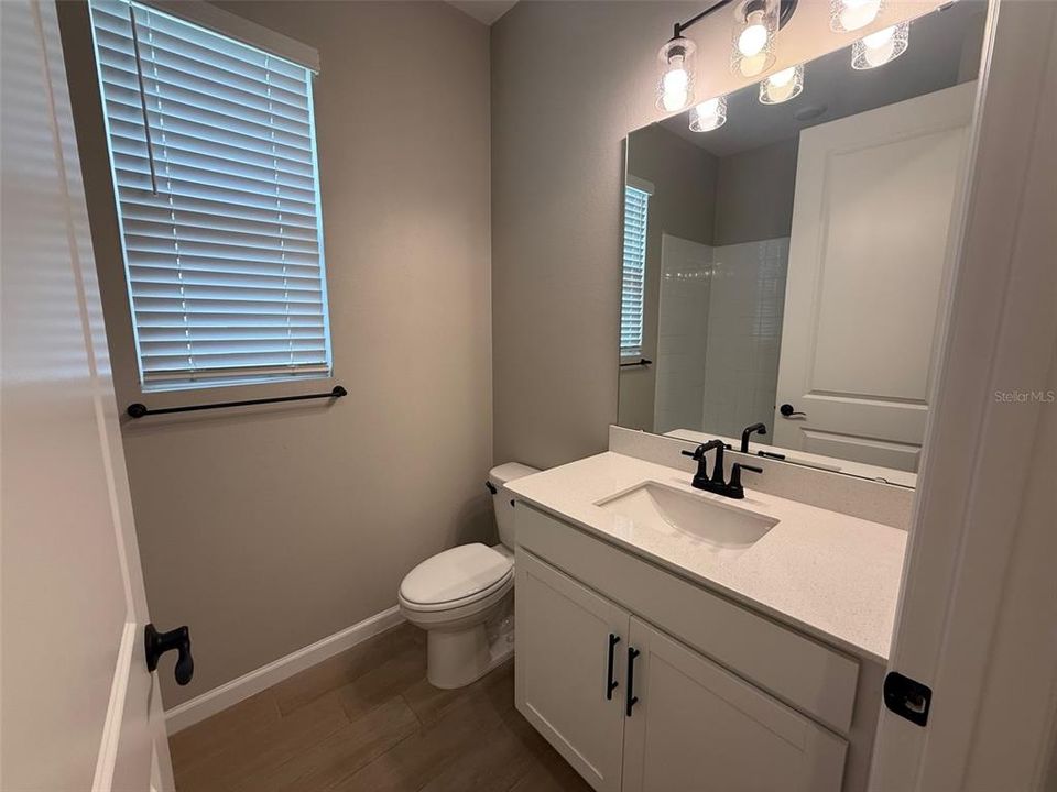 For Rent: $2,695 (4 beds, 3 baths, 2070 Square Feet)