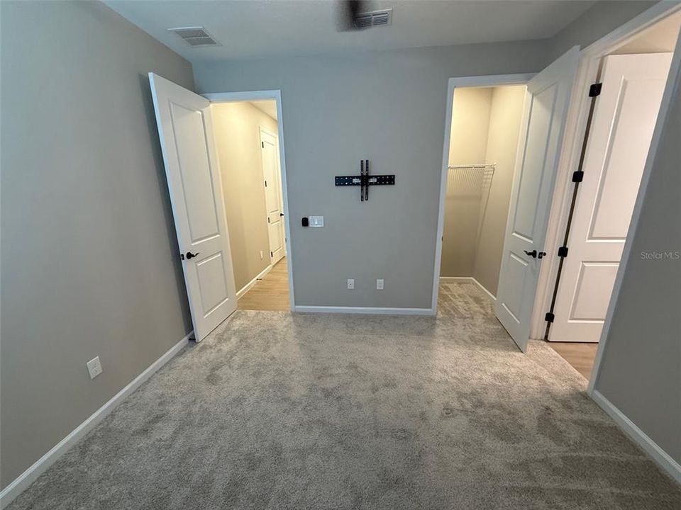For Rent: $2,695 (4 beds, 3 baths, 2070 Square Feet)