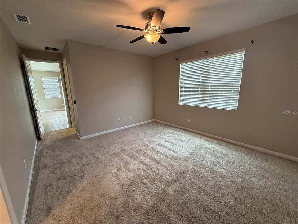 For Rent: $2,695 (4 beds, 3 baths, 2070 Square Feet)