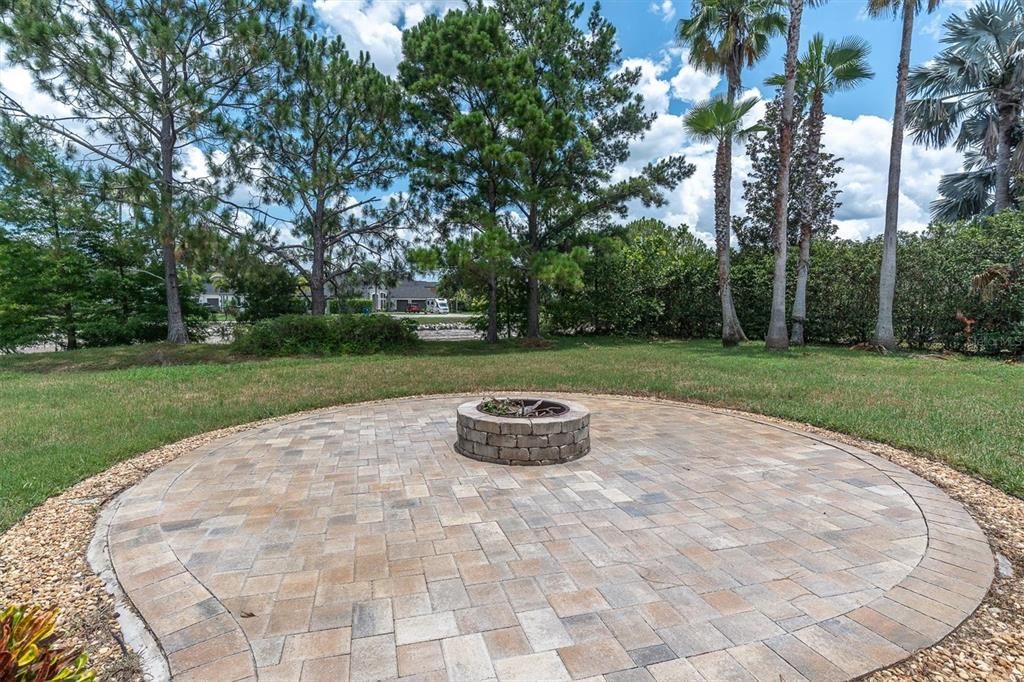 Active With Contract: $790,000 (4 beds, 4 baths, 2911 Square Feet)