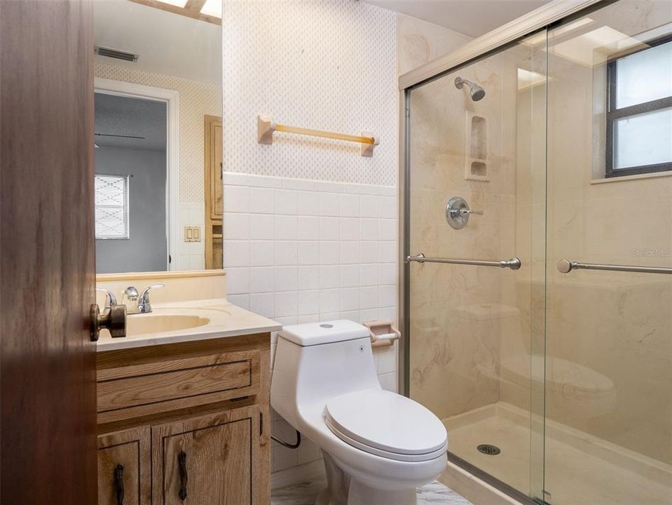 En Venta: $290,000 (2 camas, 2 baños, 1318 Pies cuadrados)