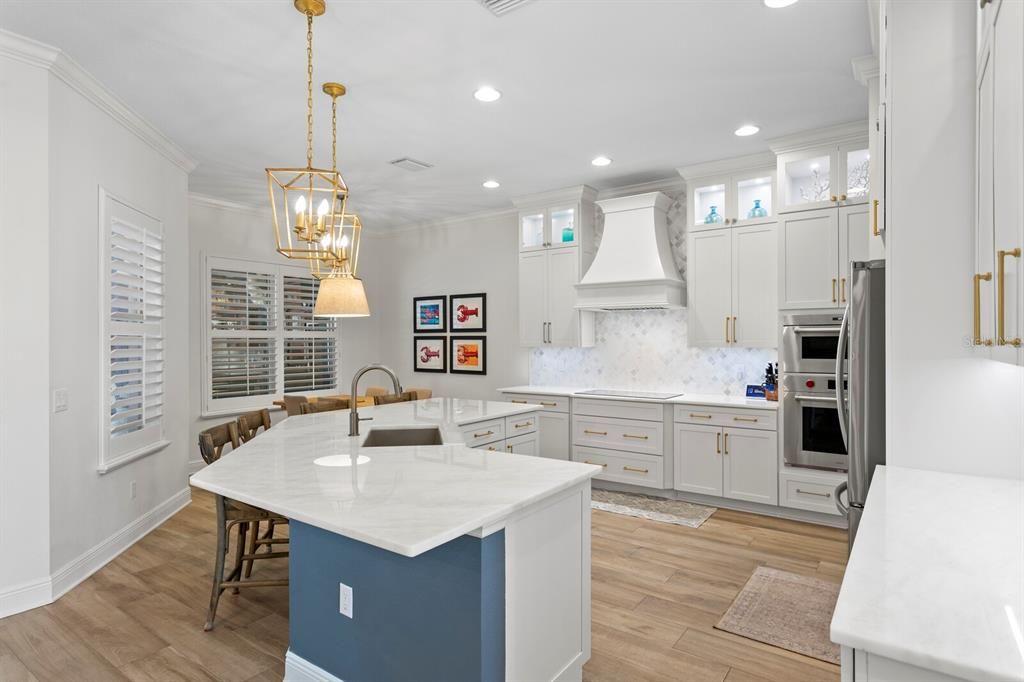 For Sale: $1,250,000 (4 beds, 3 baths, 3634 Square Feet)