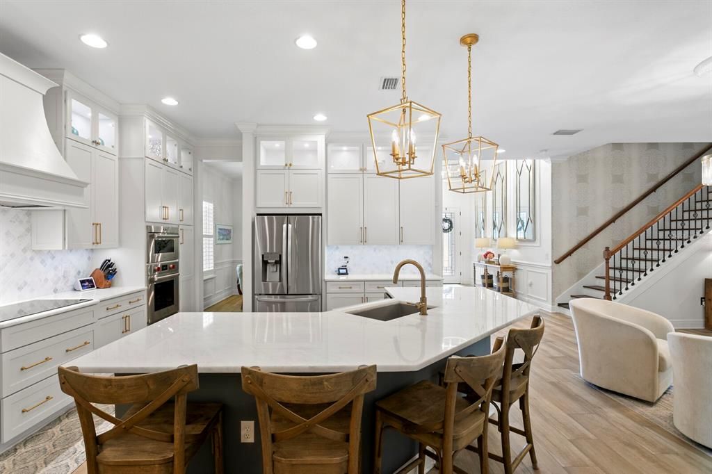 For Sale: $1,250,000 (4 beds, 3 baths, 3634 Square Feet)