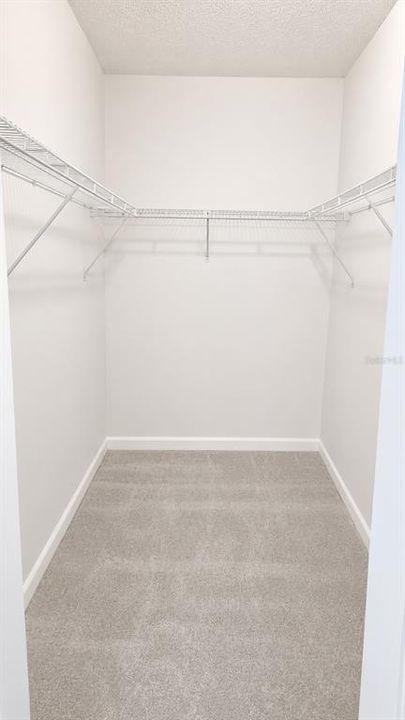 En Venta: $159,900 (2 camas, 2 baños, 912 Pies cuadrados)