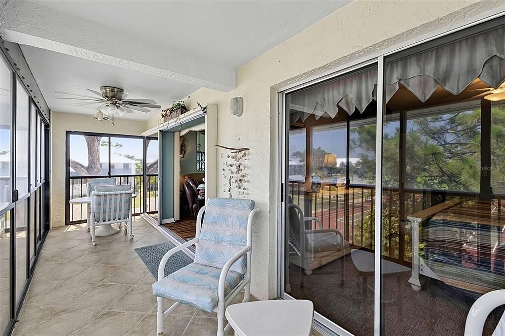 For Sale: $249,900 (4 beds, 3 baths, 1638 Square Feet)
