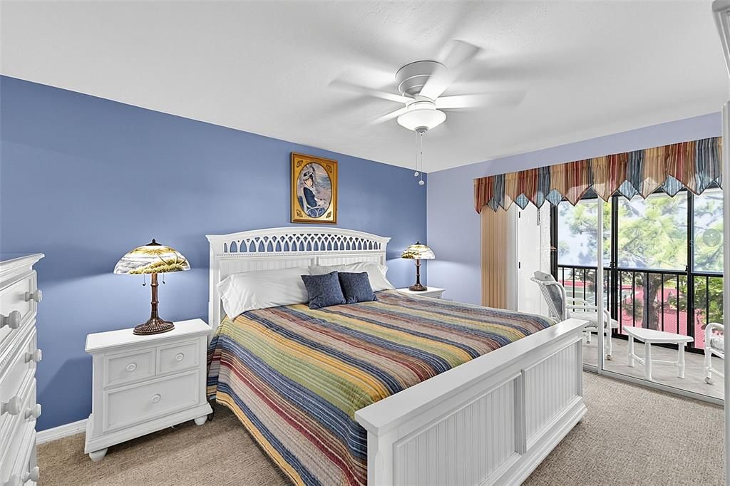 For Sale: $249,900 (4 beds, 3 baths, 1638 Square Feet)