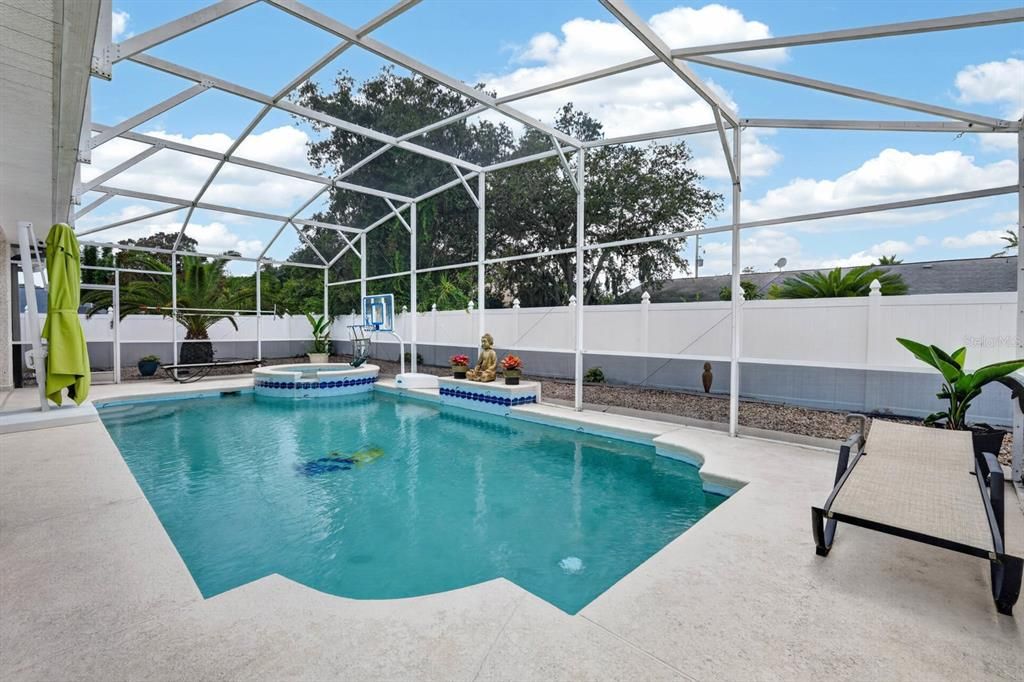 En Venta: $485,000 (3 camas, 2 baños, 2241 Pies cuadrados)