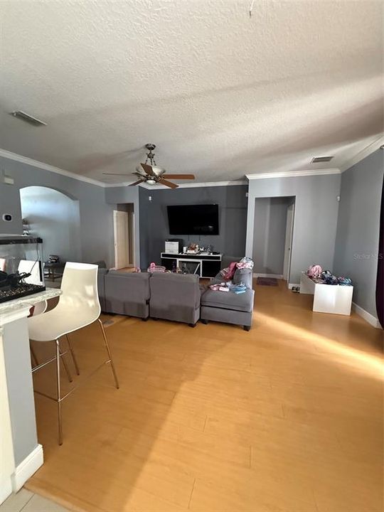 For Sale: $599,000 (4 beds, 3 baths, 2622 Square Feet)