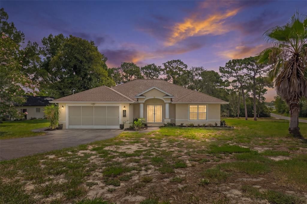 For Sale: $349,000 (3 beds, 2 baths, 1626 Square Feet)